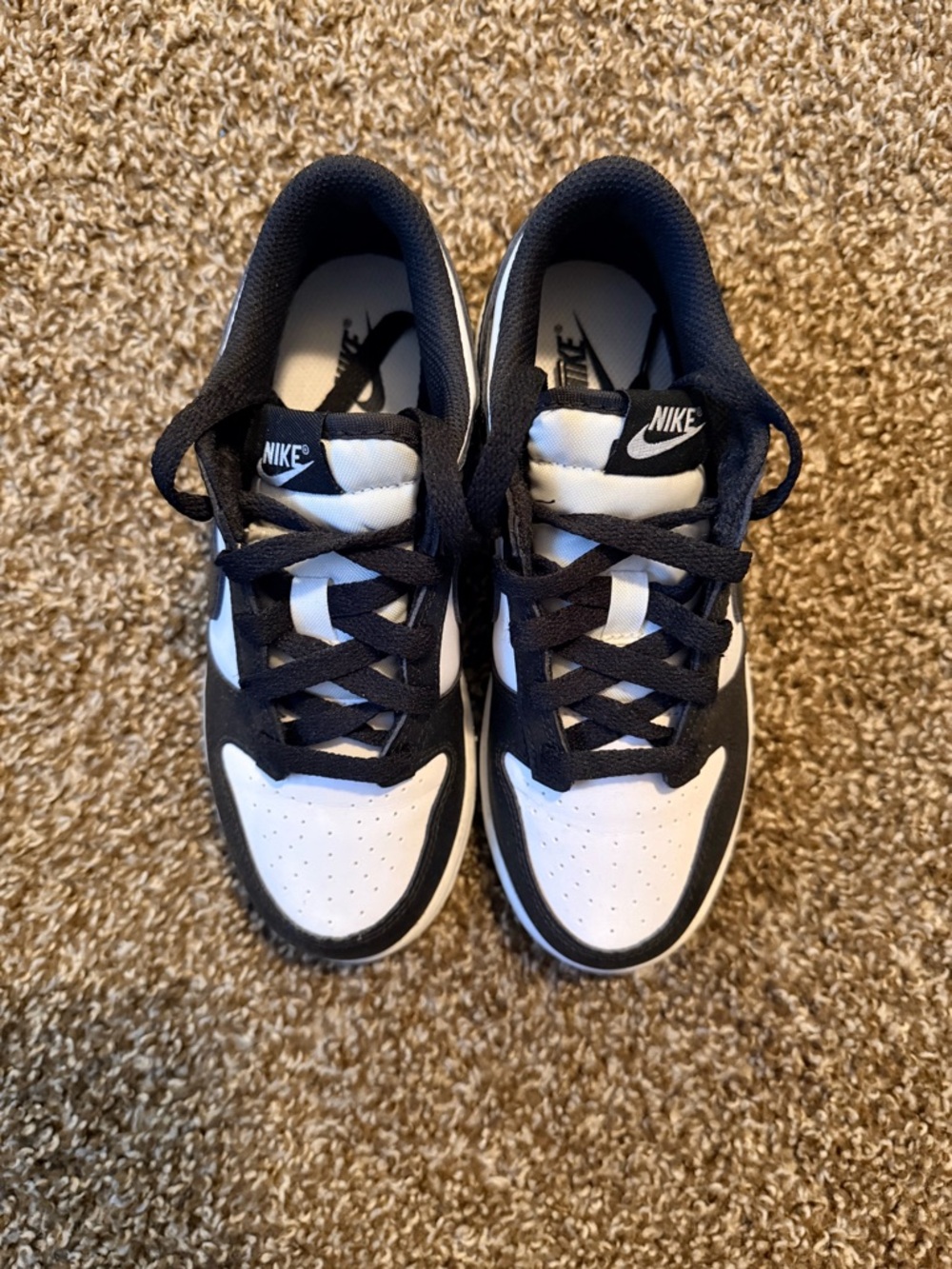 Nike Kids Black and White Low Top Sneakers